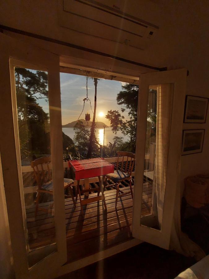 Suites - Casa Toscano 安格拉杜斯雷斯 外观 照片